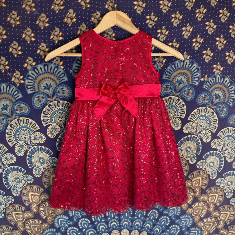 🦋5/20$🦋 Red Sleeveless Lace Dress - Picture 7 of 8